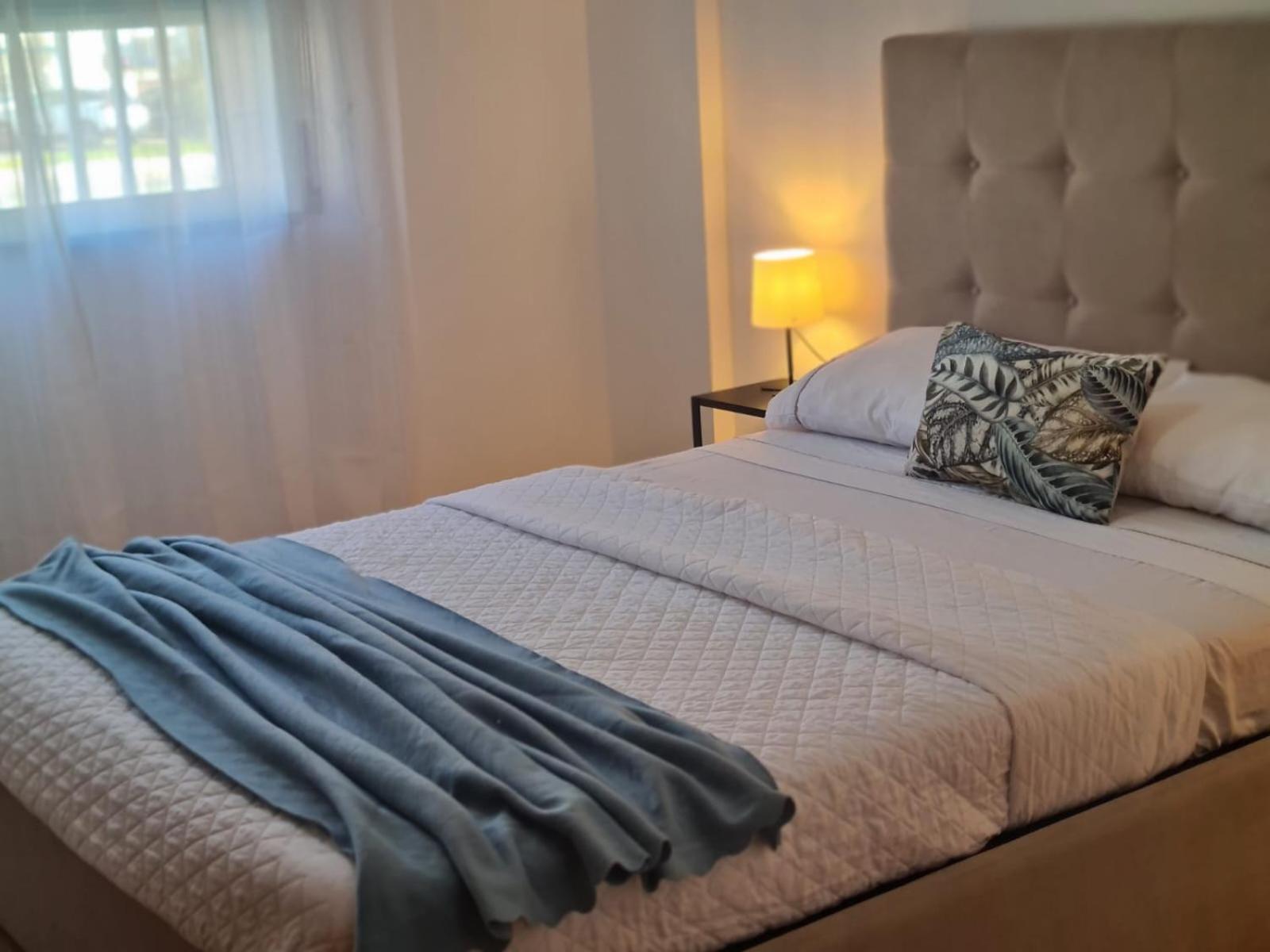 Harbour'S Way, Spacious And Cosy Apartment, With Ac Olhão Buitenkant foto